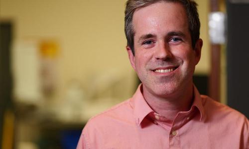 Headshot of Justin Neill