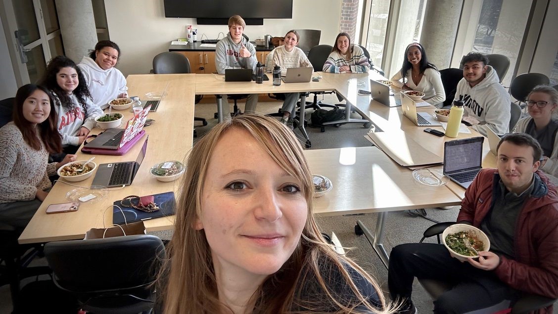 Prof. Jelena Samonina Forms Dream Team